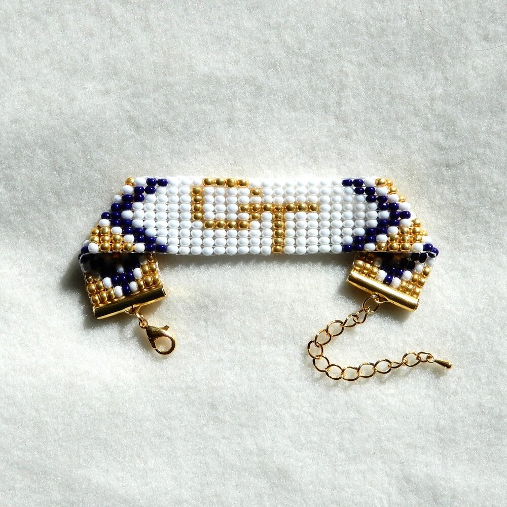 Georgia Tech bead bracelet, handmade, adjustable length, gameday